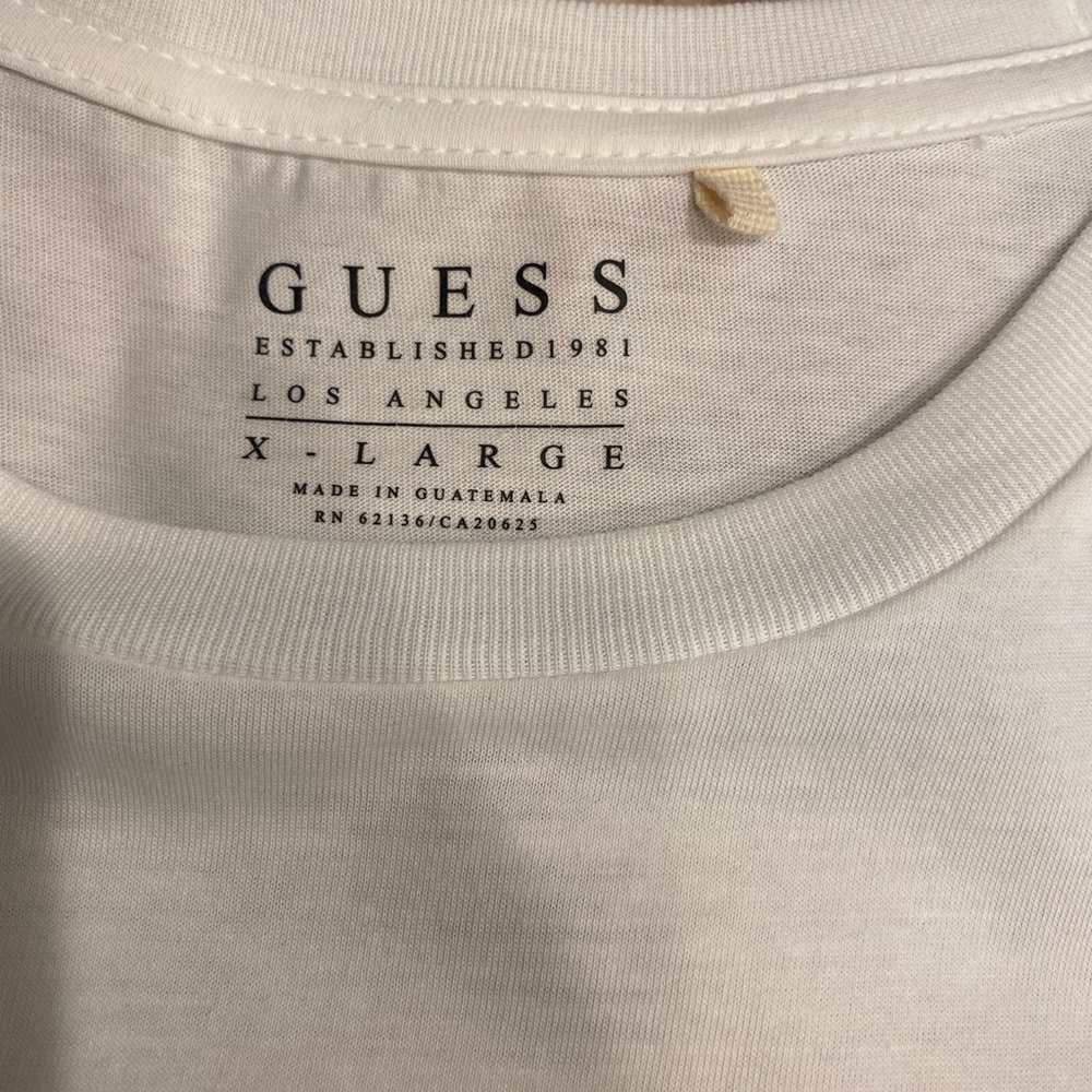 Men’s Guess Xl T-Shirt